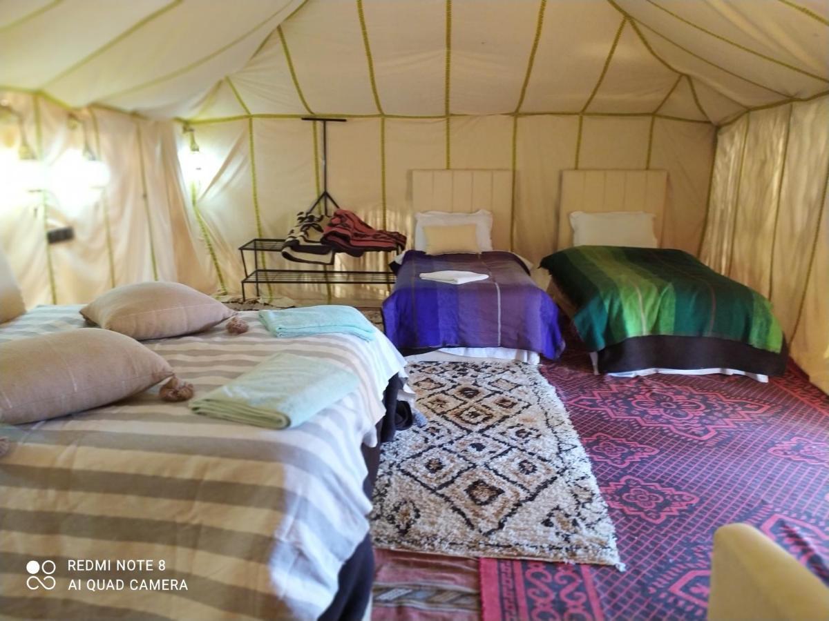 Отель Desert Experience Glamping Мерзуга Экстерьер фото