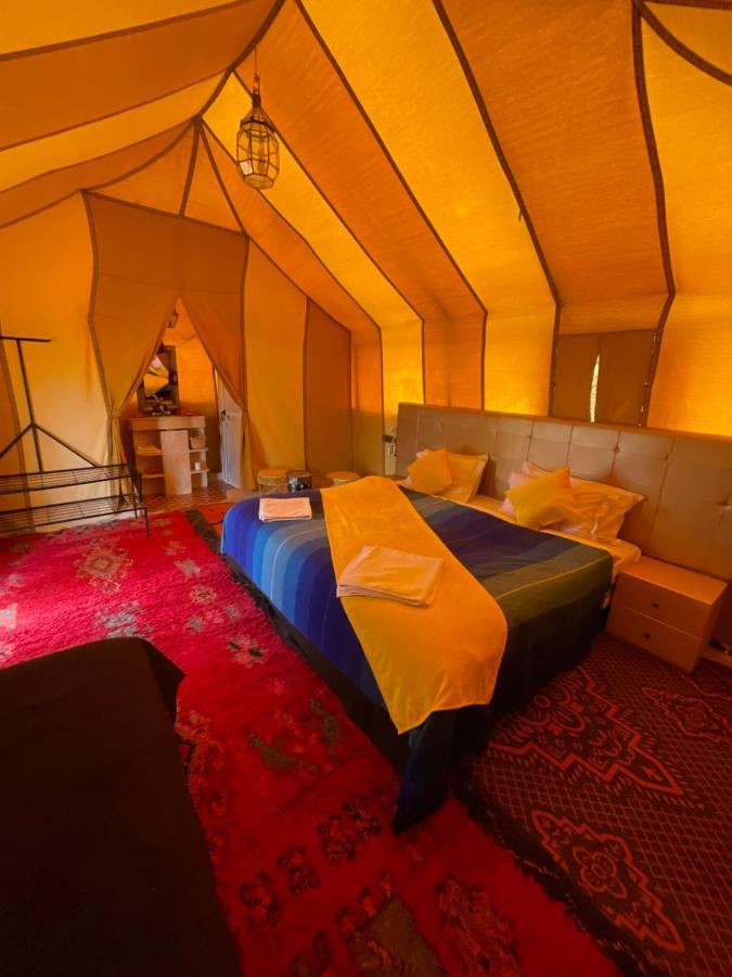 Отель Desert Experience Glamping Мерзуга Экстерьер фото