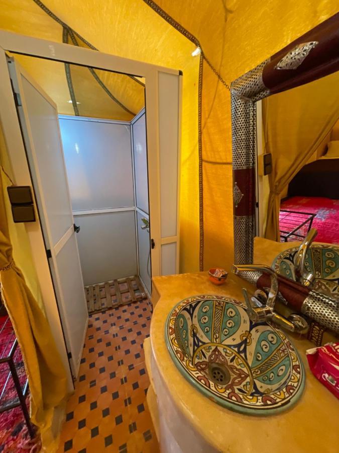 Отель Desert Experience Glamping Мерзуга Экстерьер фото