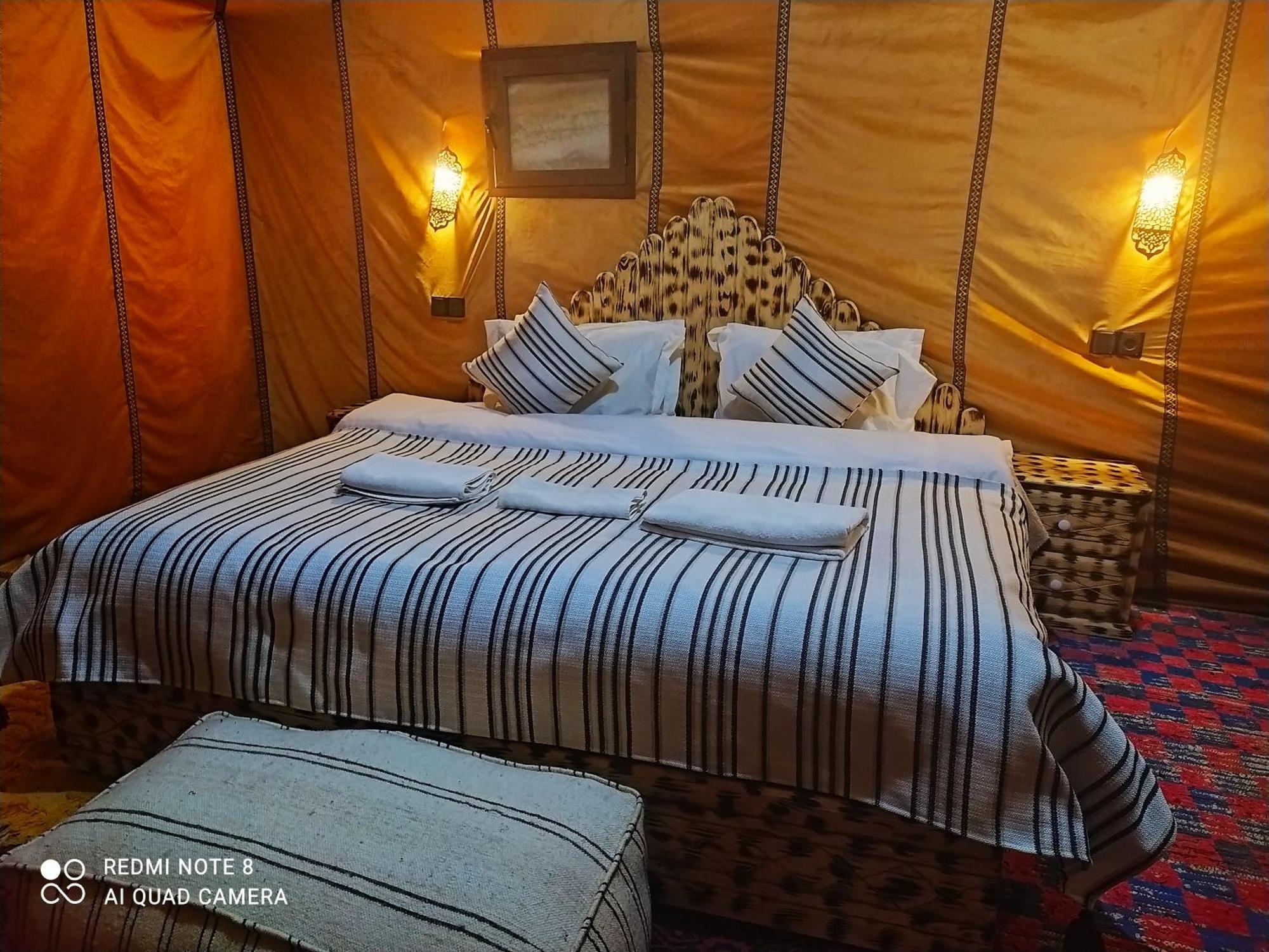 Отель Desert Experience Glamping Мерзуга Экстерьер фото